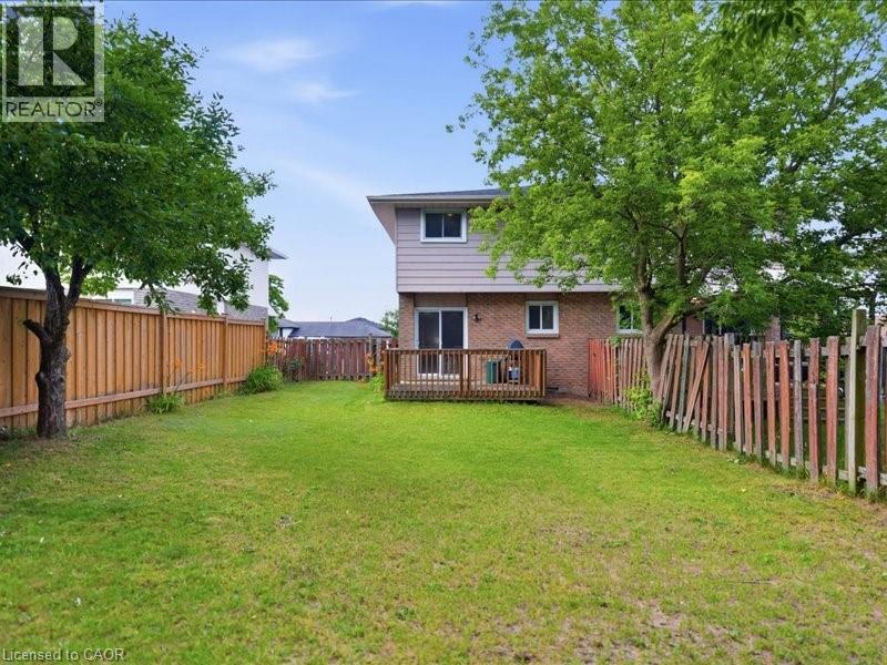 58 The Country Way, Kitchener, Ontario  N2E 2K8 - Photo 4 - 40839211