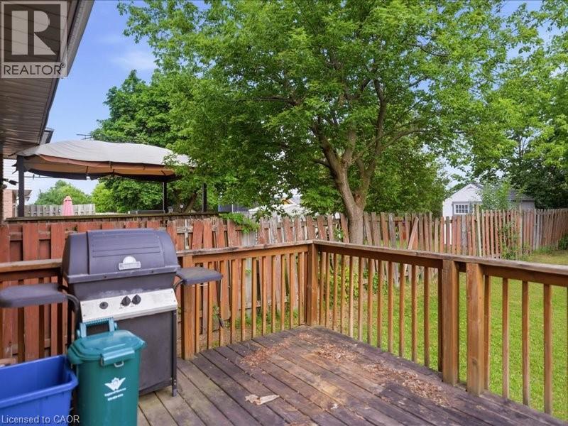 58 The Country Way, Kitchener, Ontario  N2E 2K8 - Photo 5 - 40839211