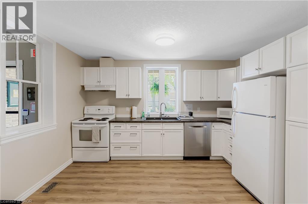 350 Doon Valley Drive Unit# 6d, Kitchener, Ontario  N2P 2M9 - Photo 40 - 40847428