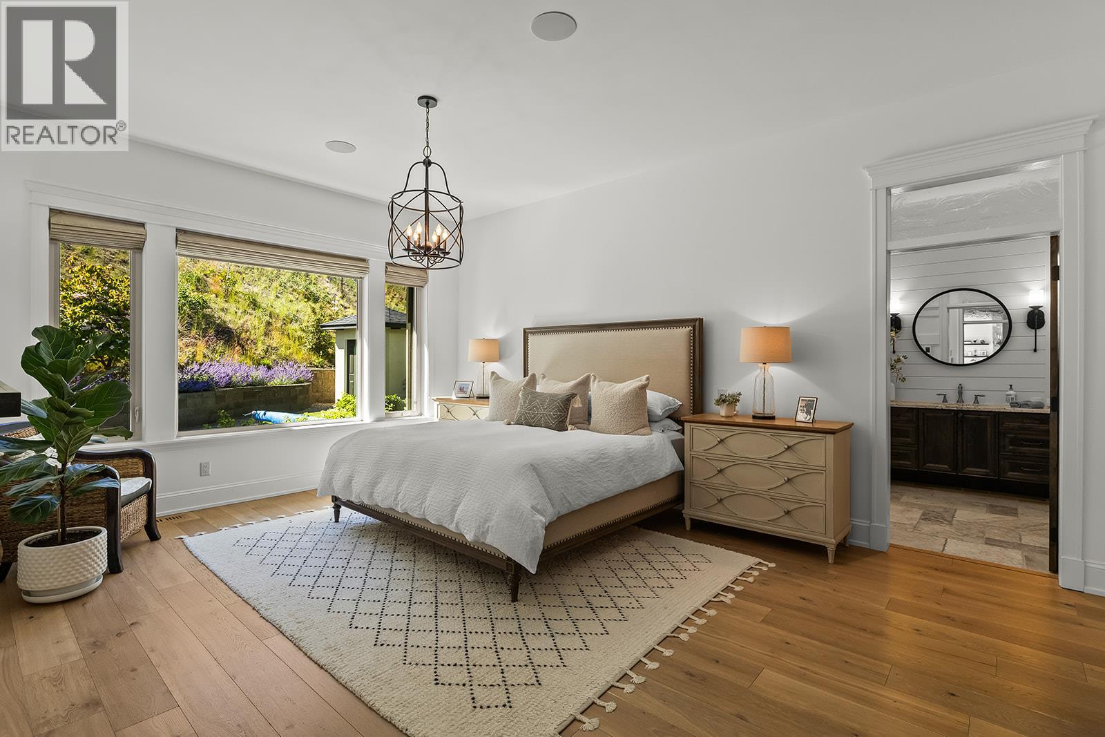 5683 Jasper Way, Kelowna, British Columbia  V1W 5L7 - Photo 24 - 10391345