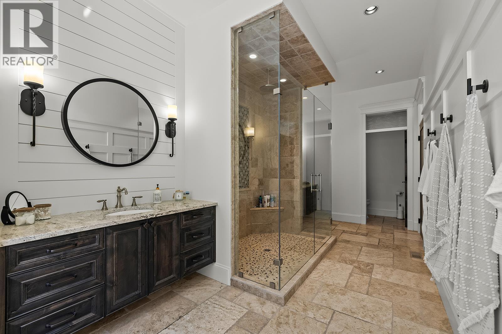 5683 Jasper Way, Kelowna, British Columbia  V1W 5L7 - Photo 29 - 10391345