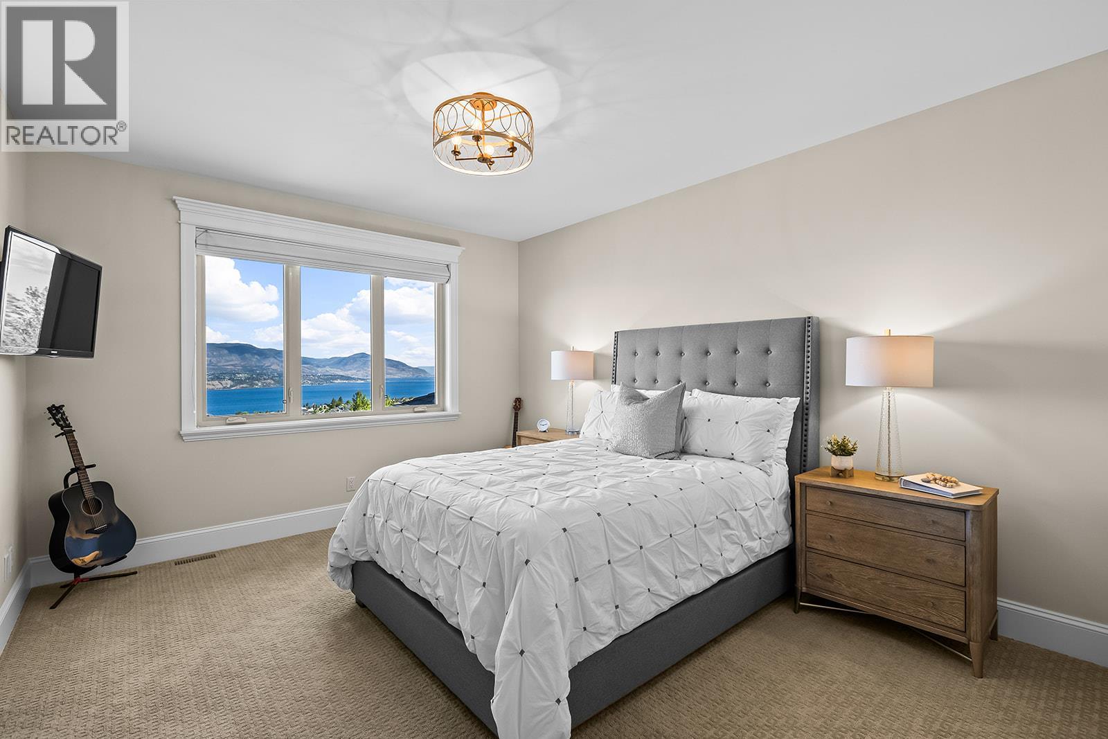 5683 Jasper Way, Kelowna, British Columbia  V1W 5L7 - Photo 39 - 10391345
