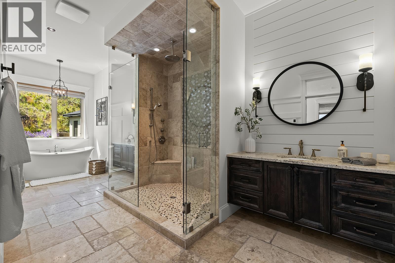 5683 Jasper Way, Kelowna, British Columbia  V1W 5L7 - Photo 27 - 10391345