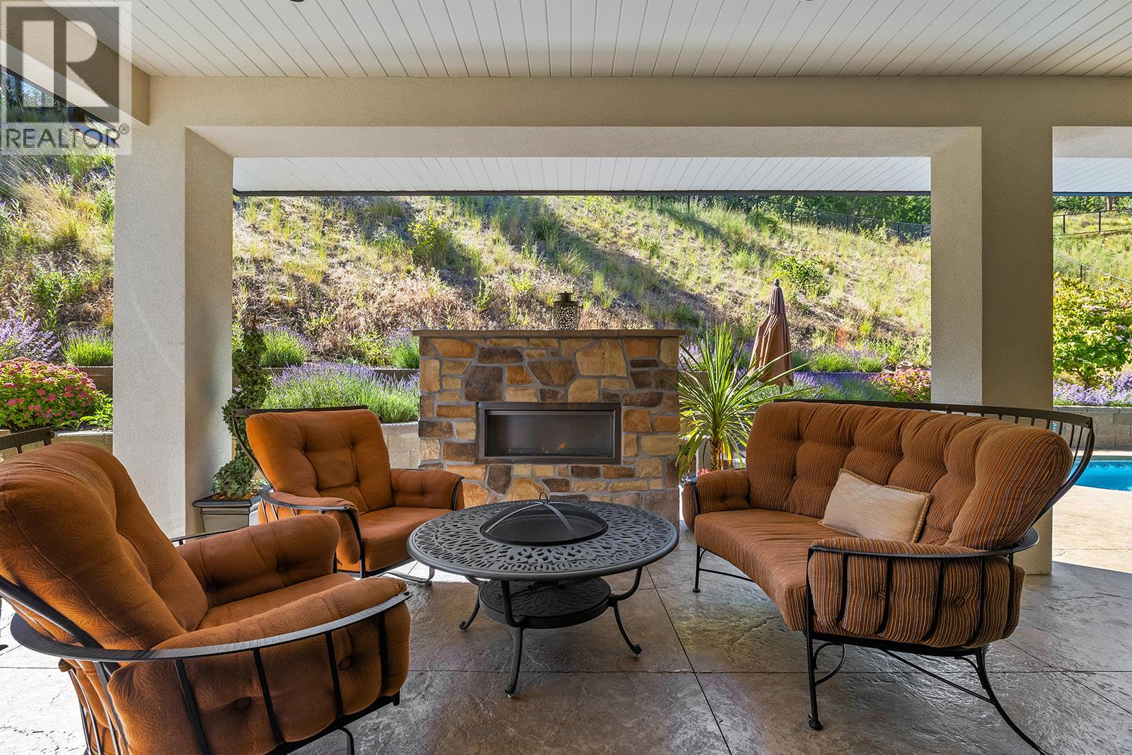 5683 Jasper Way, Kelowna, British Columbia  V1W 5L7 - Photo 51 - 10391345