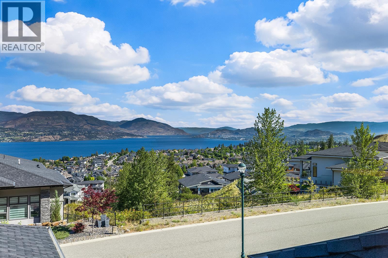 5683 Jasper Way, Kelowna, British Columbia  V1W 5L7 - Photo 53 - 10391345