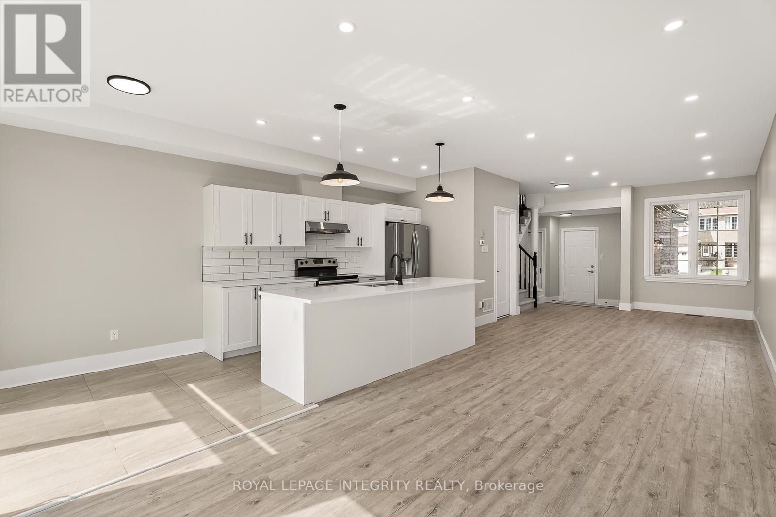 169 Desmond Trudeau Drive, Mcnab/braeside, Ontario  K7S 0H1 - Photo 19 - X13625294