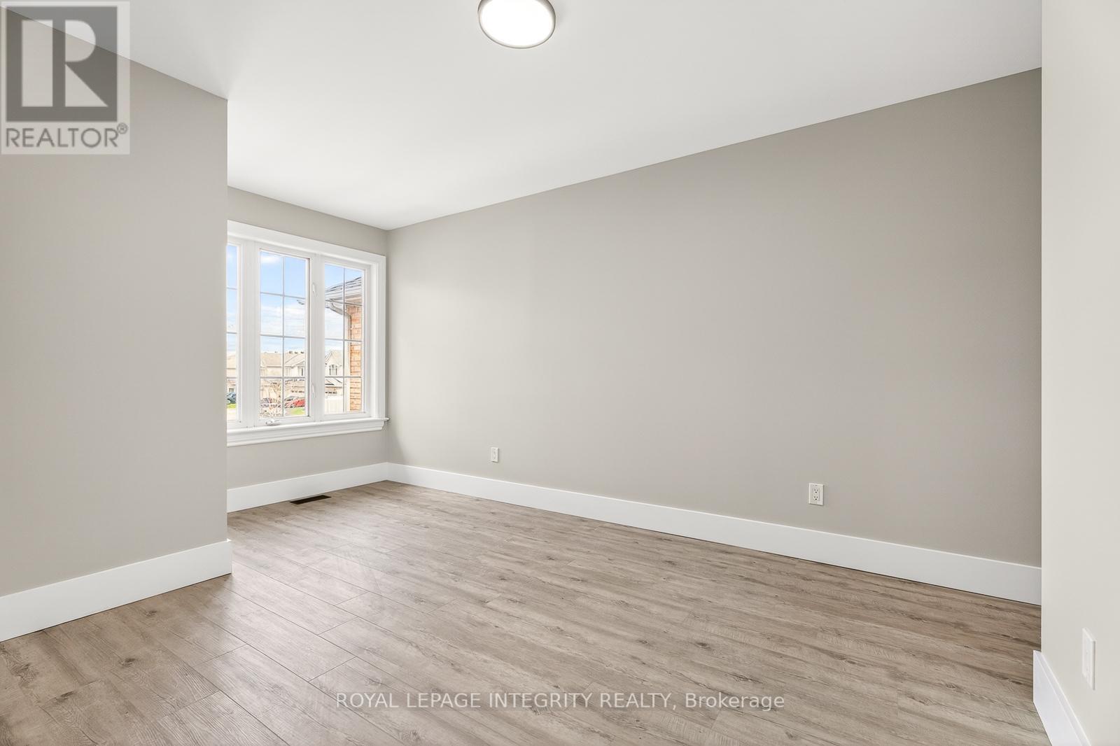 169 Desmond Trudeau Drive, Mcnab/braeside, Ontario  K7S 0H1 - Photo 29 - X13625294