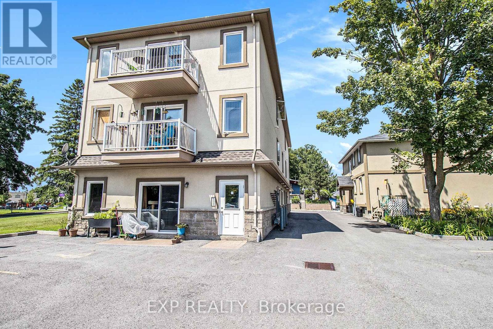 201 - 2149 Laurier Street, Clarence-Rockland, Ontario  K4K 1L2 - Photo 3 - X13625410