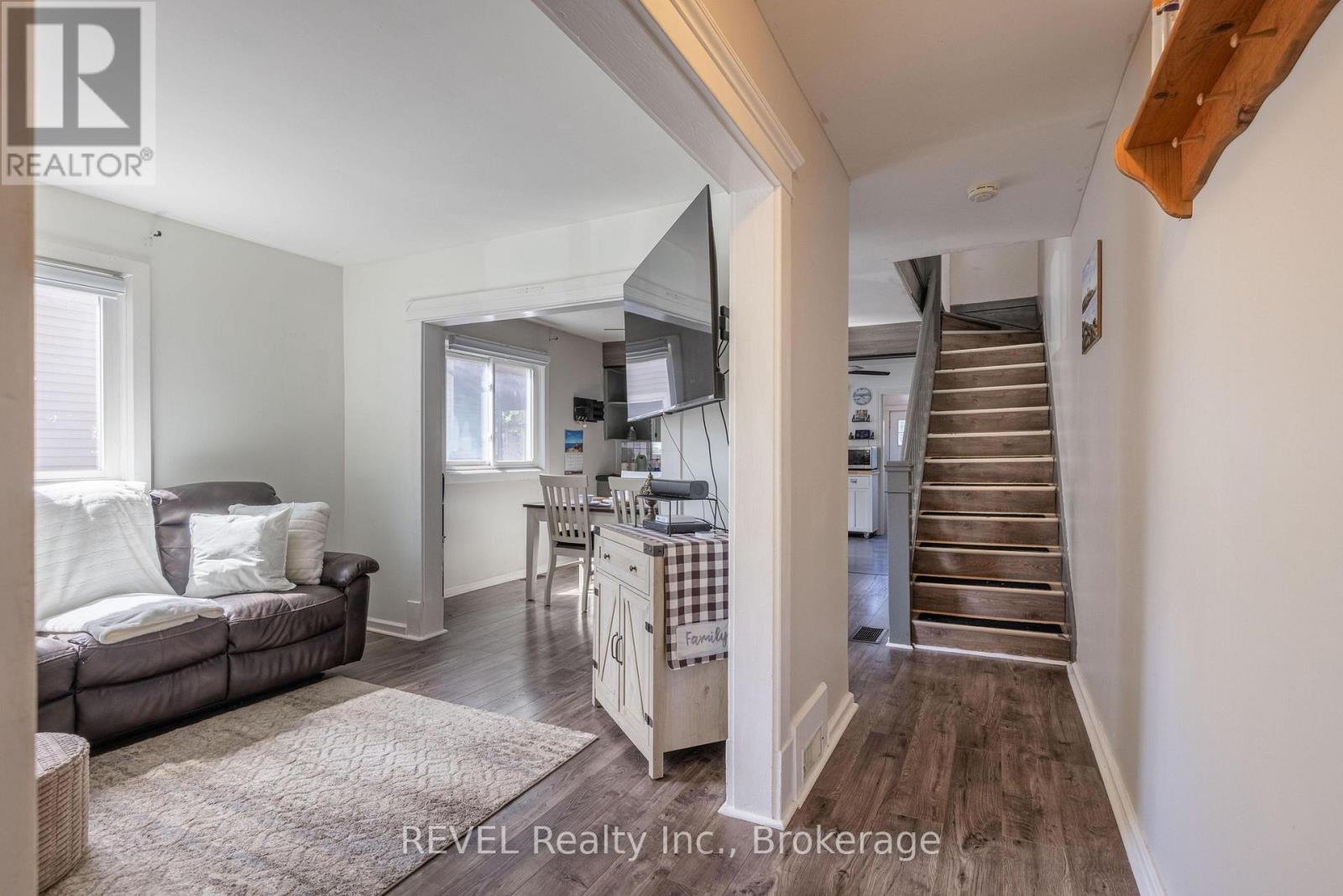 41 Ottawa Street, St. Catharines, Ontario  L2R 1Z2 - Photo 8 - X13625140