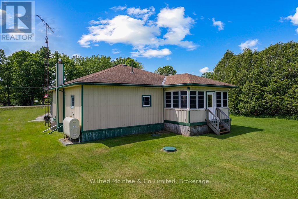 242287 Concession 16 Road, West Grey, Ontario  N0G 2M0 - Photo 6 - X13608164