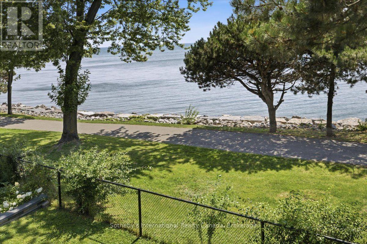 10 Southwind Terrace, Oakville, Ontario  L6L 6K5 - Photo 40 - W13625136