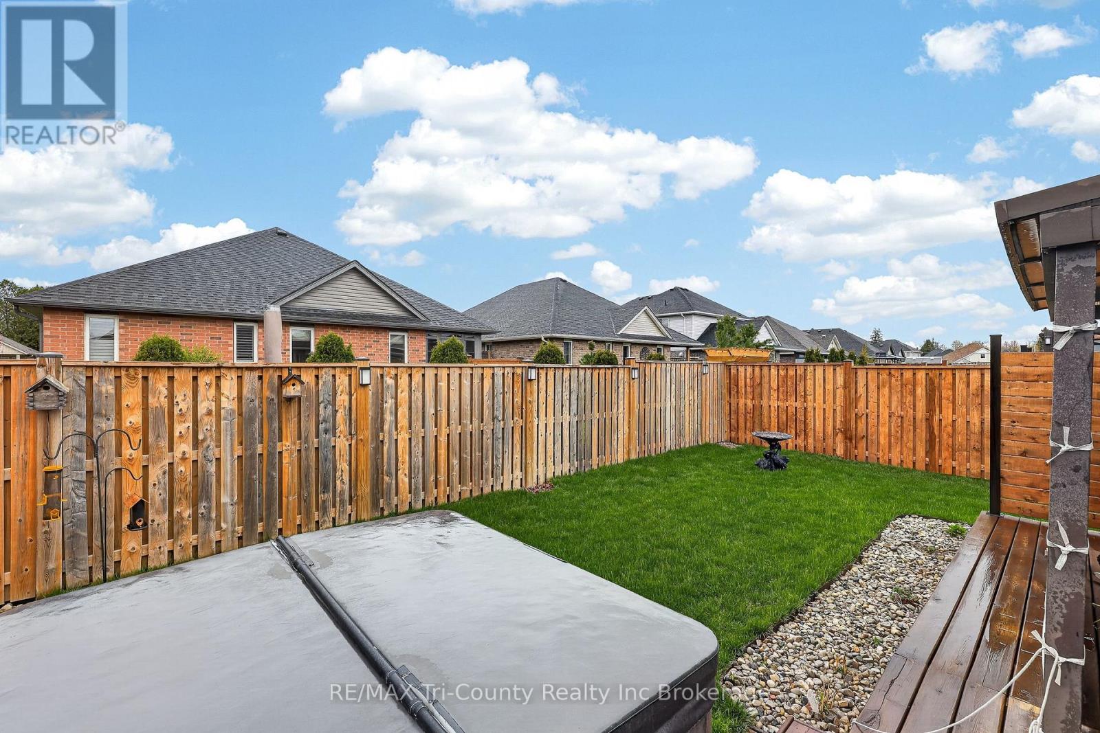 150 Denrich Avenue, Tillsonburg, Ontario  N4G 0H3 - Photo 37 - X13625244