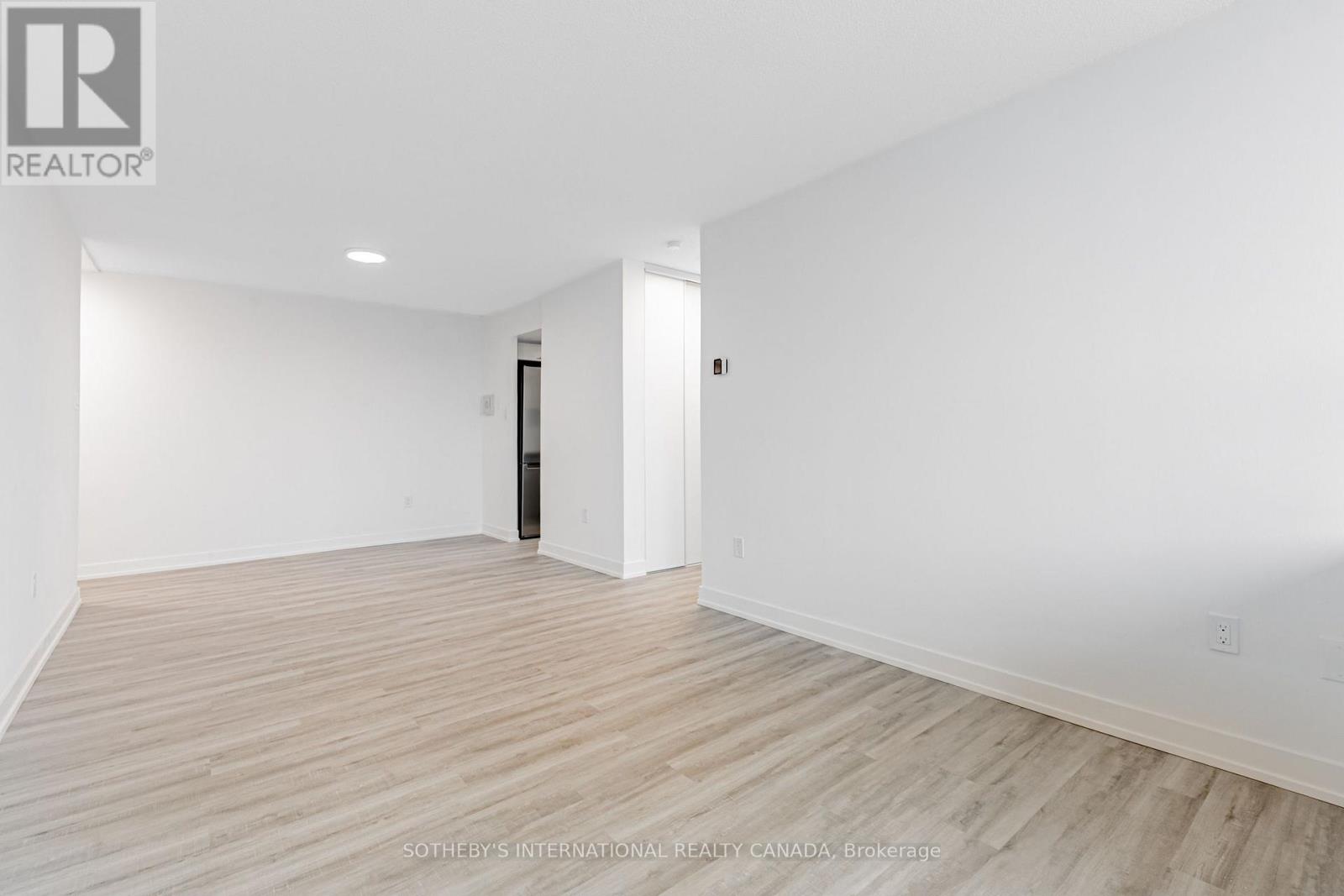 N1204 - 201 Sherbourne Street, Toronto, Ontario M5A 3X1 - Photo 3 - C13625196