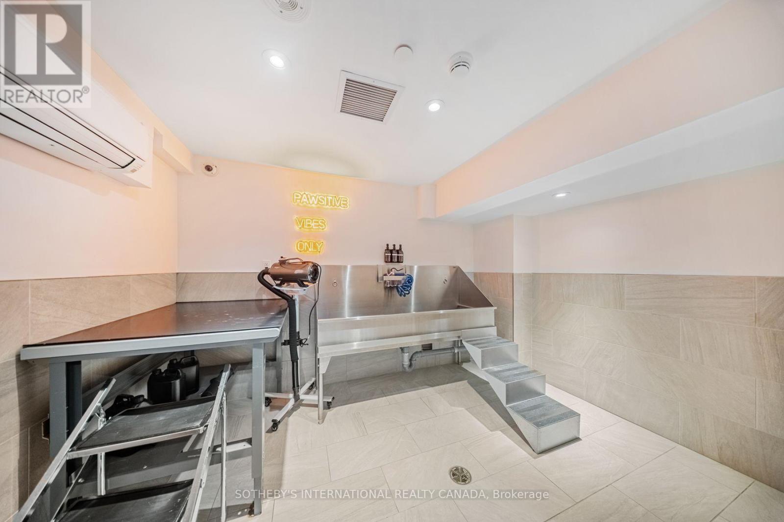 601 - 484 Spadina Avenue, Toronto, Ontario M5S 0E4 - Photo 46 - C13625202