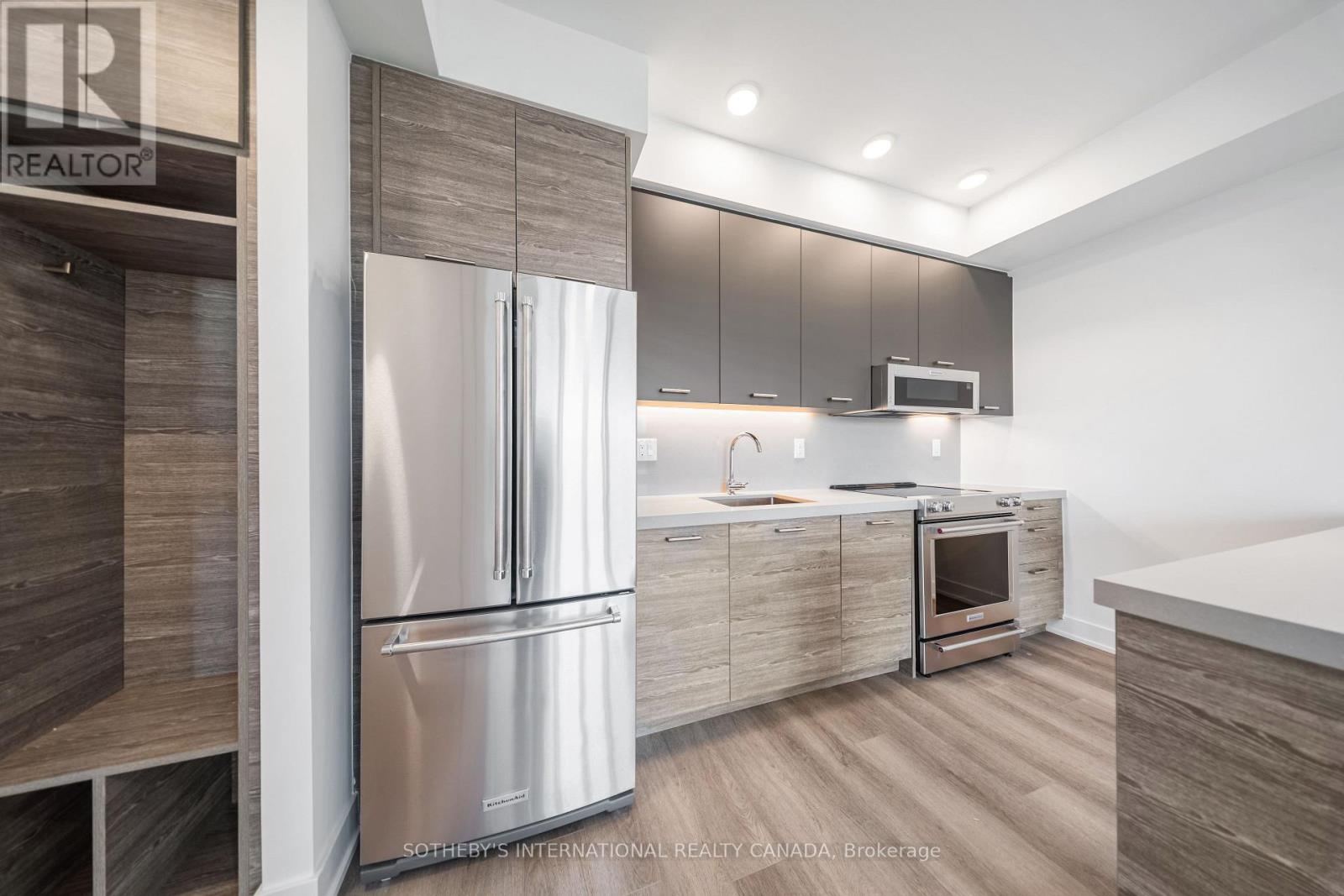 709 - 484 Spadina Avenue, Toronto, Ontario M5S 0E4 - Photo 8 - C13625218