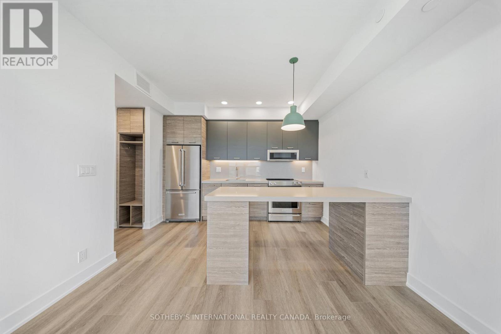 1601 - 484 Spadina Avenue, Toronto, Ontario M5S 0E4 - Photo 7 - C13625230