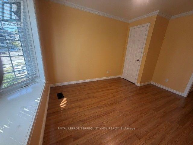 8 Farmstead Road, Toronto, Ontario M2L 2G2 - Photo 26 - C13625380