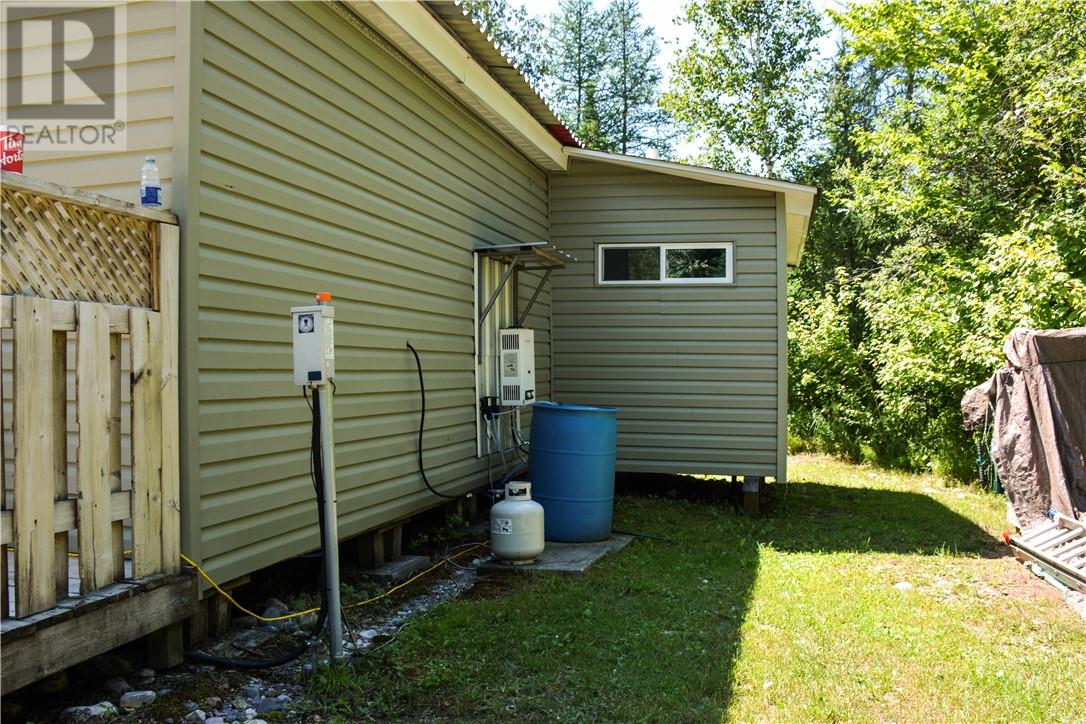 2592 P Line Road, Hilton, Ontario  P0R 1G0 - Photo 4 - 2129572