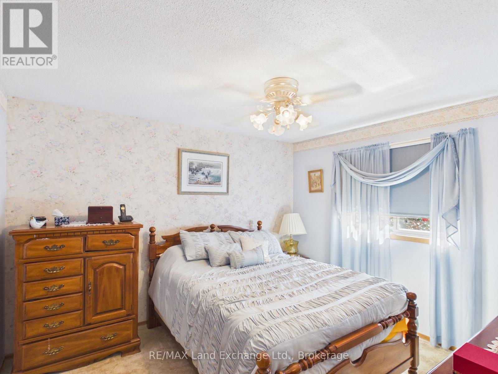 37 Albert Road, Kincardine, Ontario N2Z 2T0 - Photo 10 - X13625246