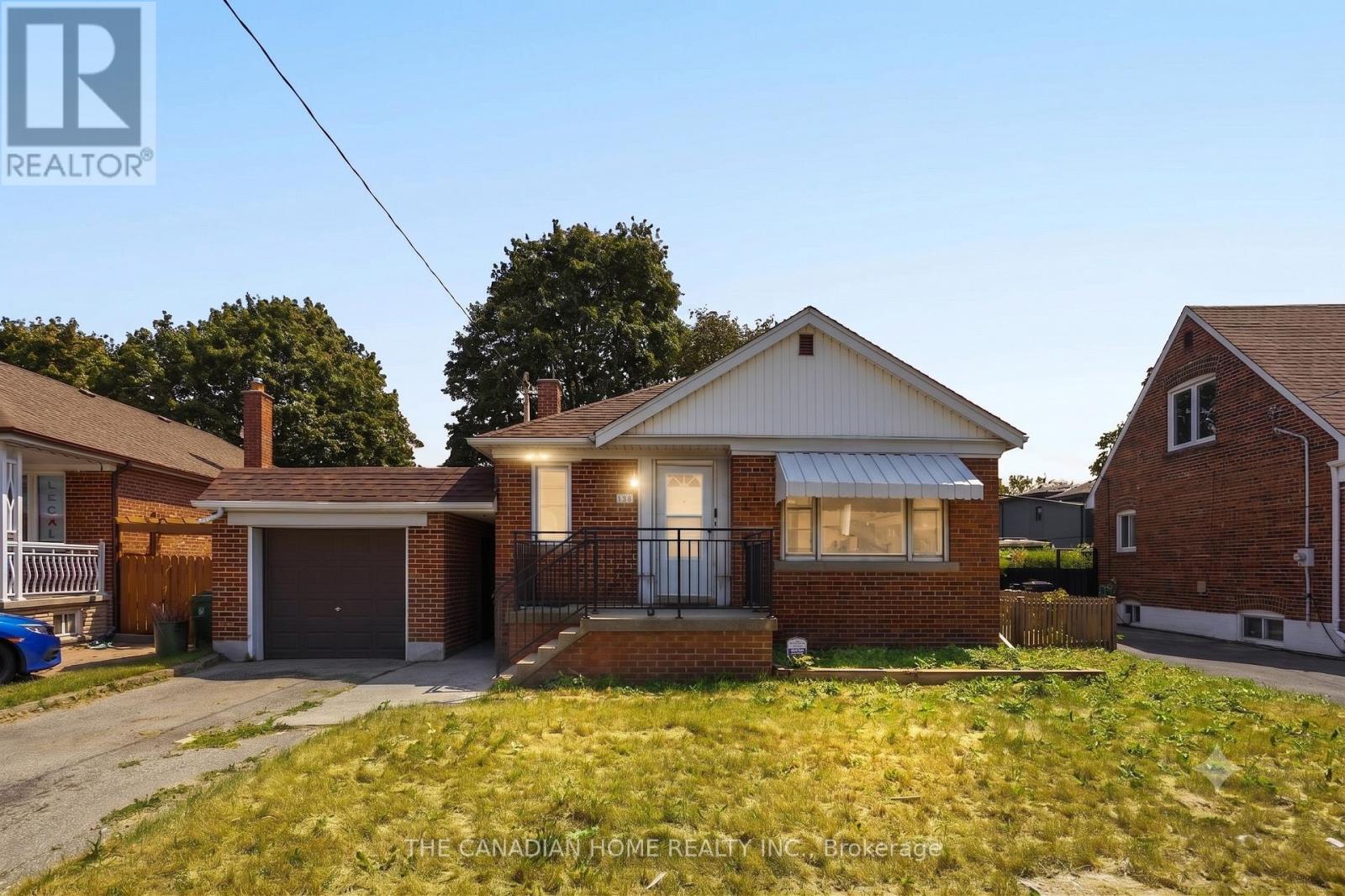1373 Pharmacy Avenue, Toronto, Ontario  M1R 2J6 - Photo 2 - E13625132