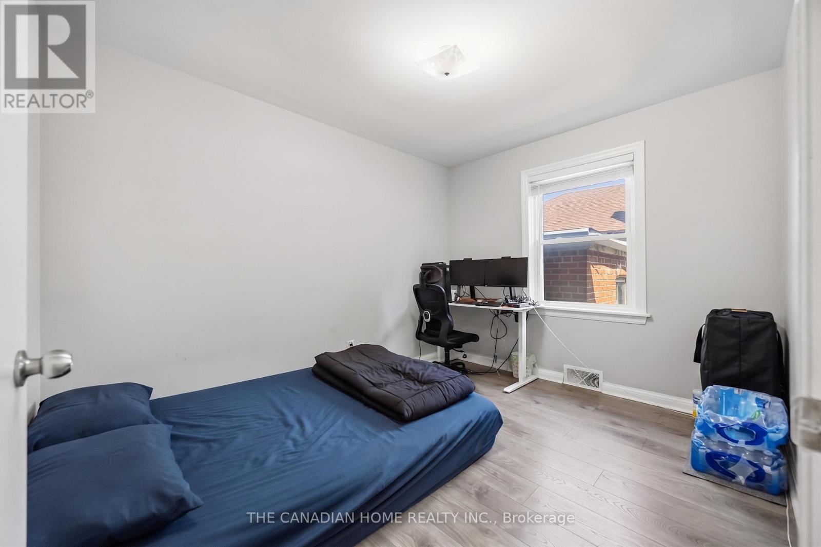 1373 Pharmacy Avenue, Toronto, Ontario  M1R 2J6 - Photo 22 - E13625132