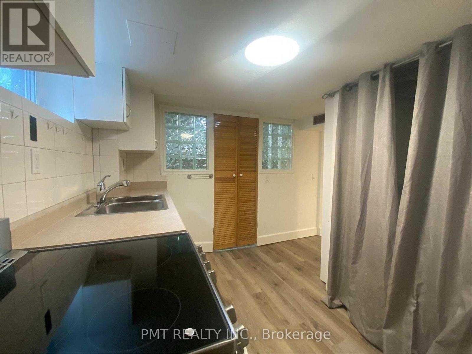 Lower - 41 Park Street, Toronto, Ontario  M1N 2N4 - Photo 5 - E13625182