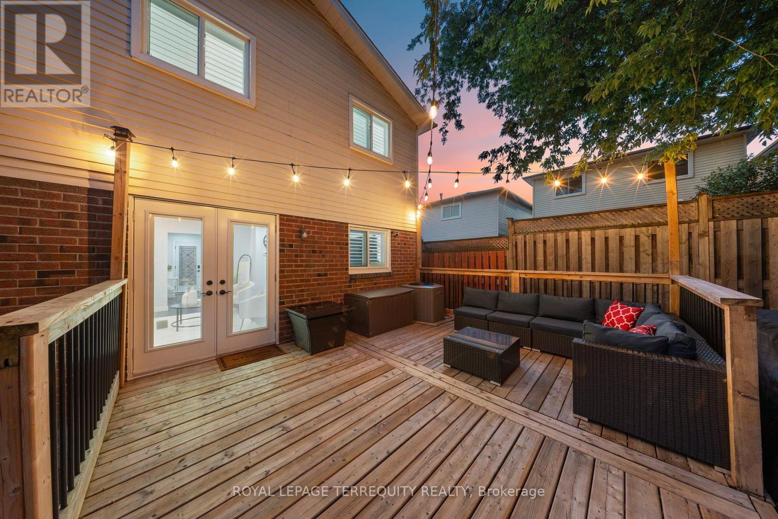 1013 Albacore Manor, Pickering, Ontario  L1W 3S9 - Photo 37 - E13625426