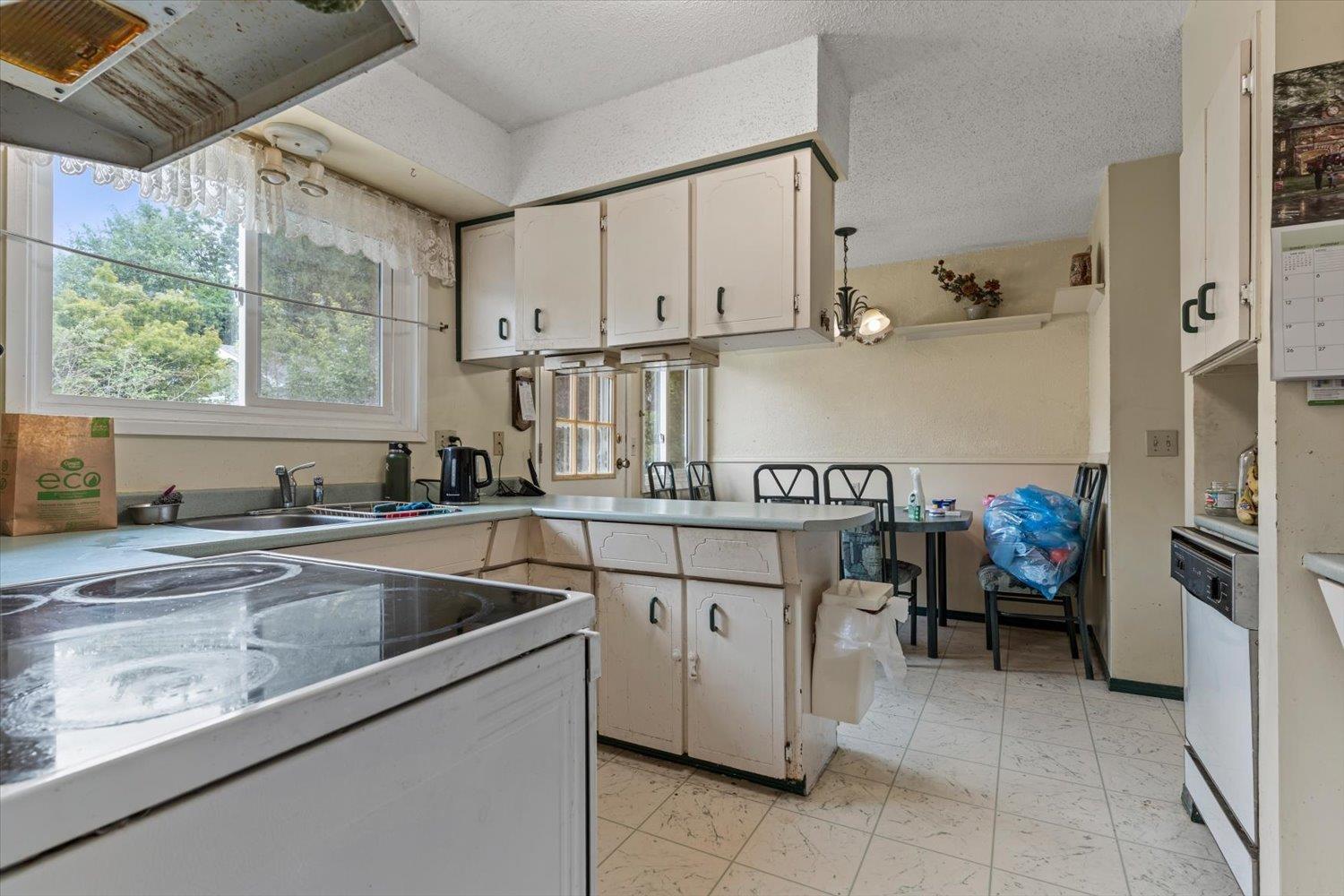 6466 Trent Street, Sardis South, Chilliwack, British Columbia  V2R 1W2 - Photo 14 - R3150988