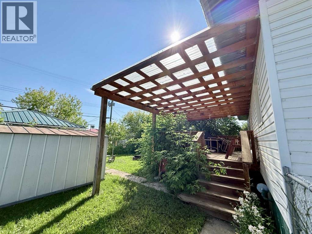 10211 102 Avenue, Lac La Biche, Alberta  T0A 2C0 - Photo 20 - A2330851