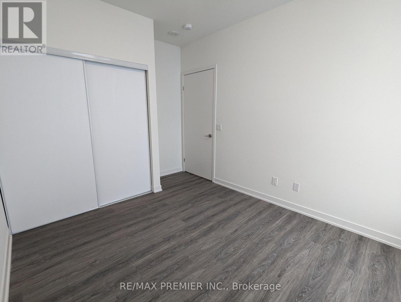 811 - 6 David Eyer Road, Richmond Hill, Ontario  L4S 0N5 - Photo 10 - N13625176