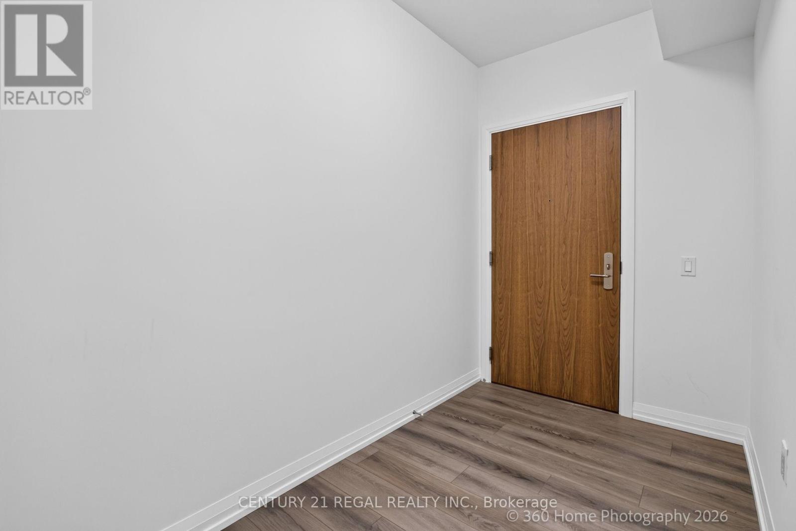 912 - 27 Korda Gate, Vaughan (Vellore Village), Ontario  L4K 0P6 - Photo 2 - N13625228