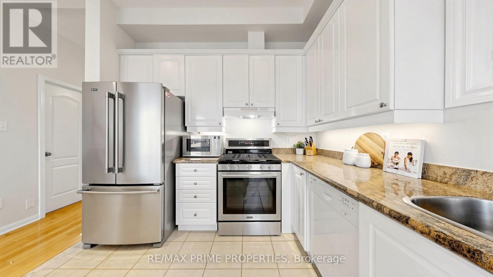 105 Settlement Park Avenue, Markham, Ontario  L6B 1B6 - Photo 16 - N13625290