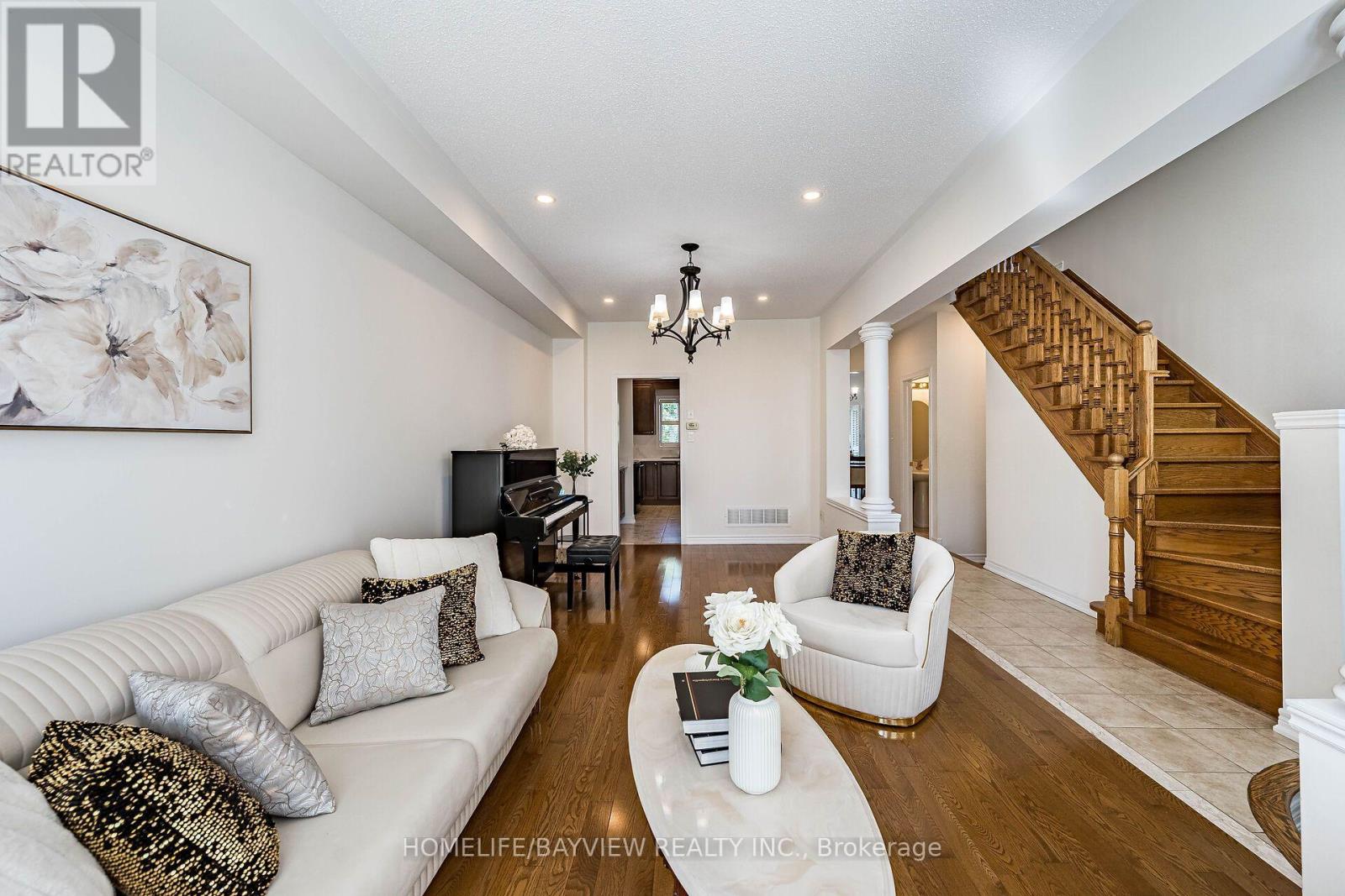 68 Ampezzo Avenue, Vaughan, Ontario  L4H 3K1 - Photo 11 - N13625354