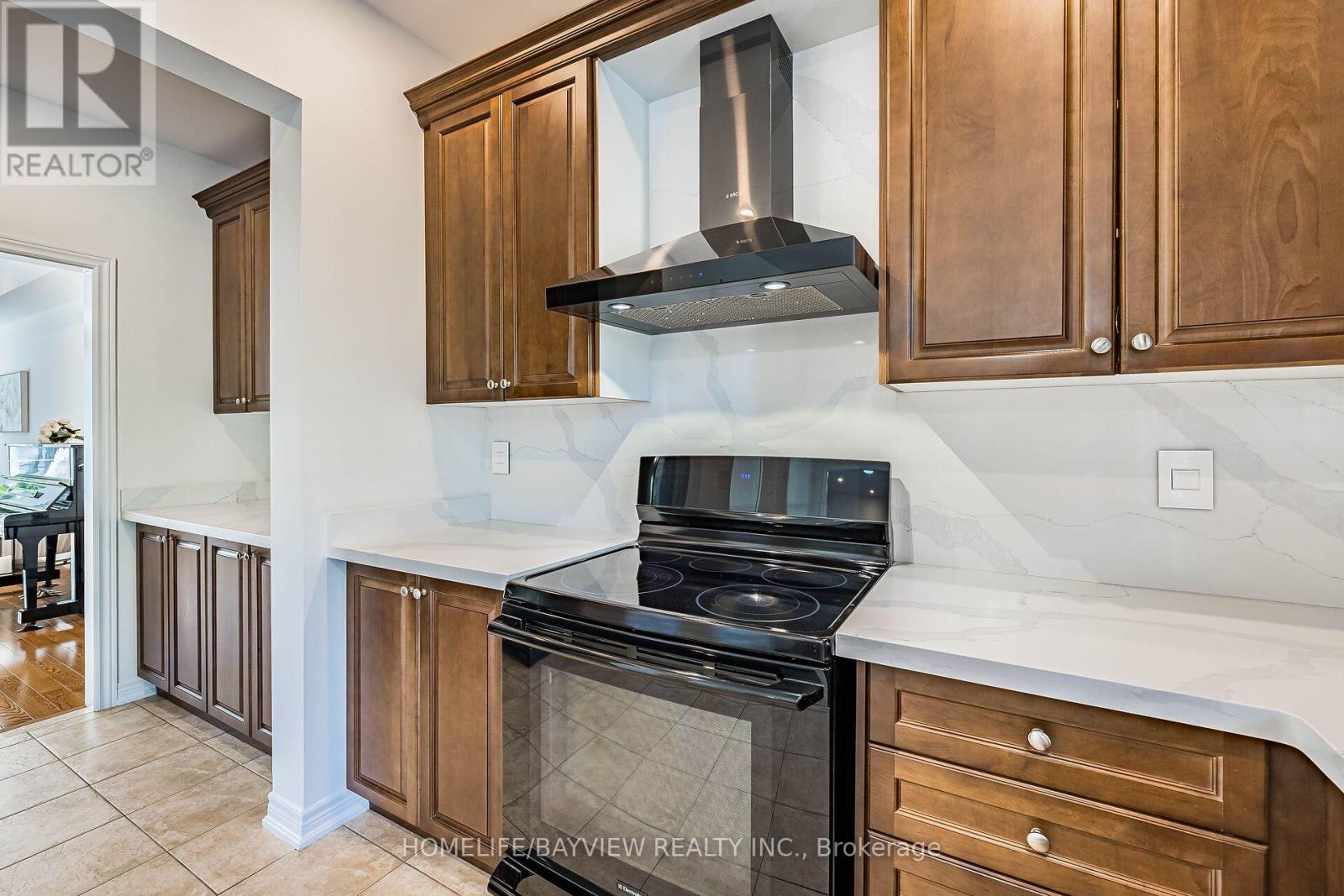68 Ampezzo Avenue, Vaughan, Ontario  L4H 3K1 - Photo 18 - N13625354