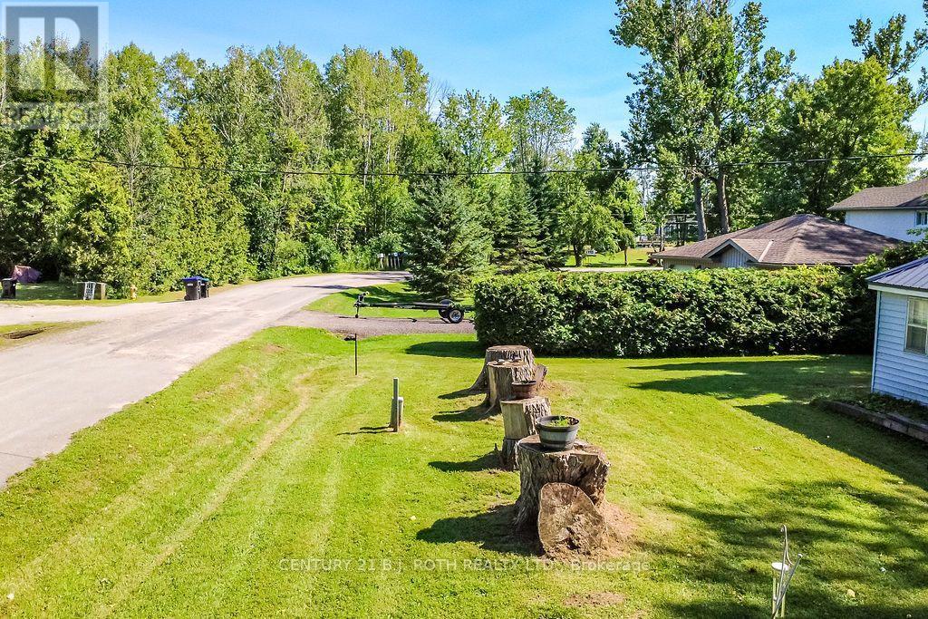 2450 Amigo Drive, Severn, Ontario  L3V 6H3 - Photo 7 - S13625236