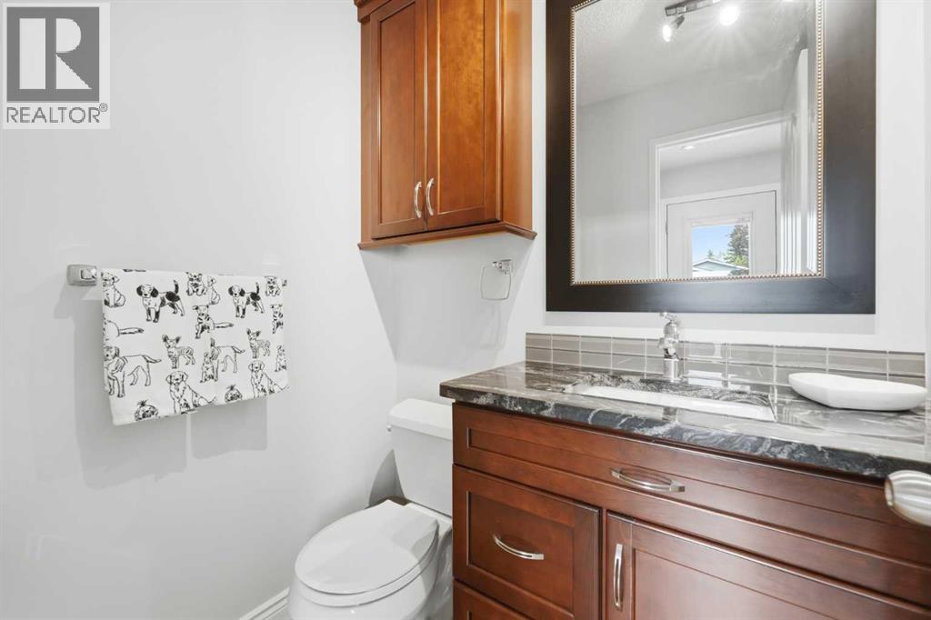 224 Erin Dale Place SE, Calgary, Alberta  T2B 2R7 - Photo 15 - A2333216