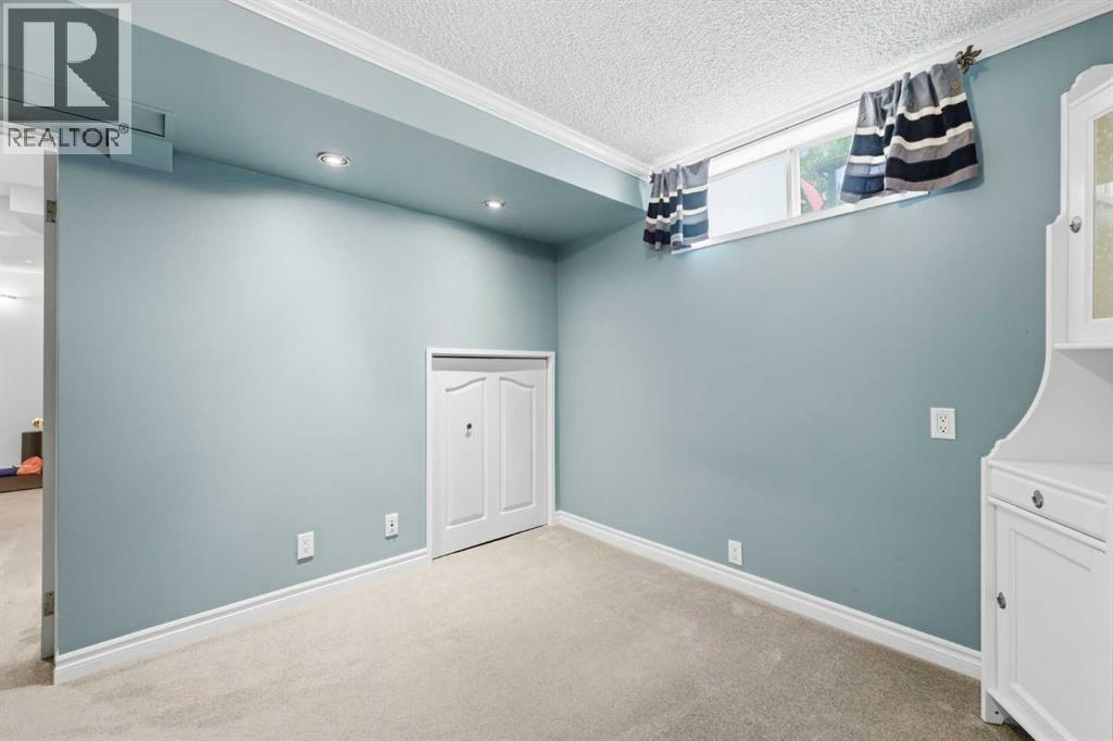 224 Erin Dale Place SE, Calgary, Alberta  T2B 2R7 - Photo 34 - A2333216