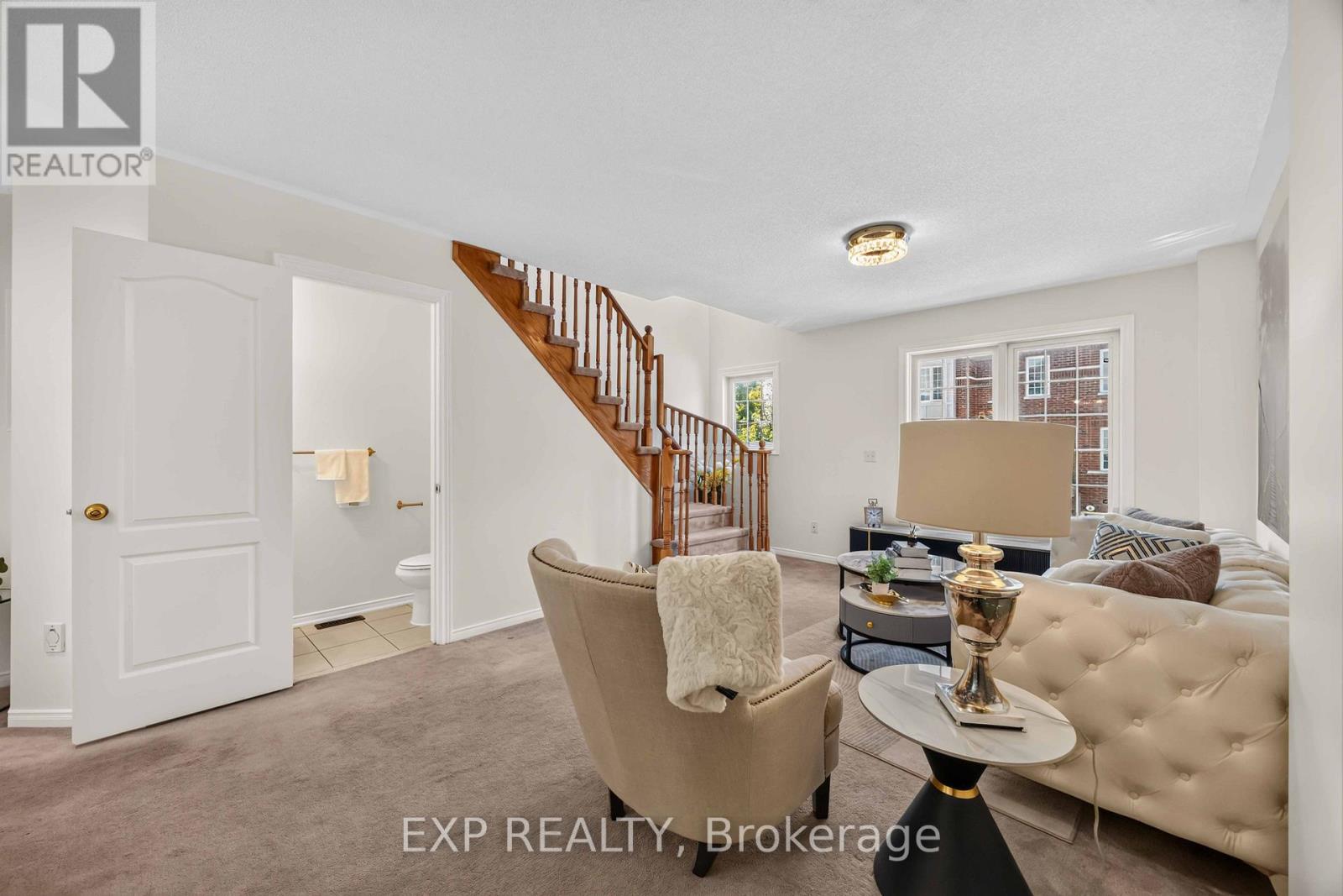 5 Garden Park Lane, Brampton, Ontario  L6X 0H1 - Photo 10 - W13625134