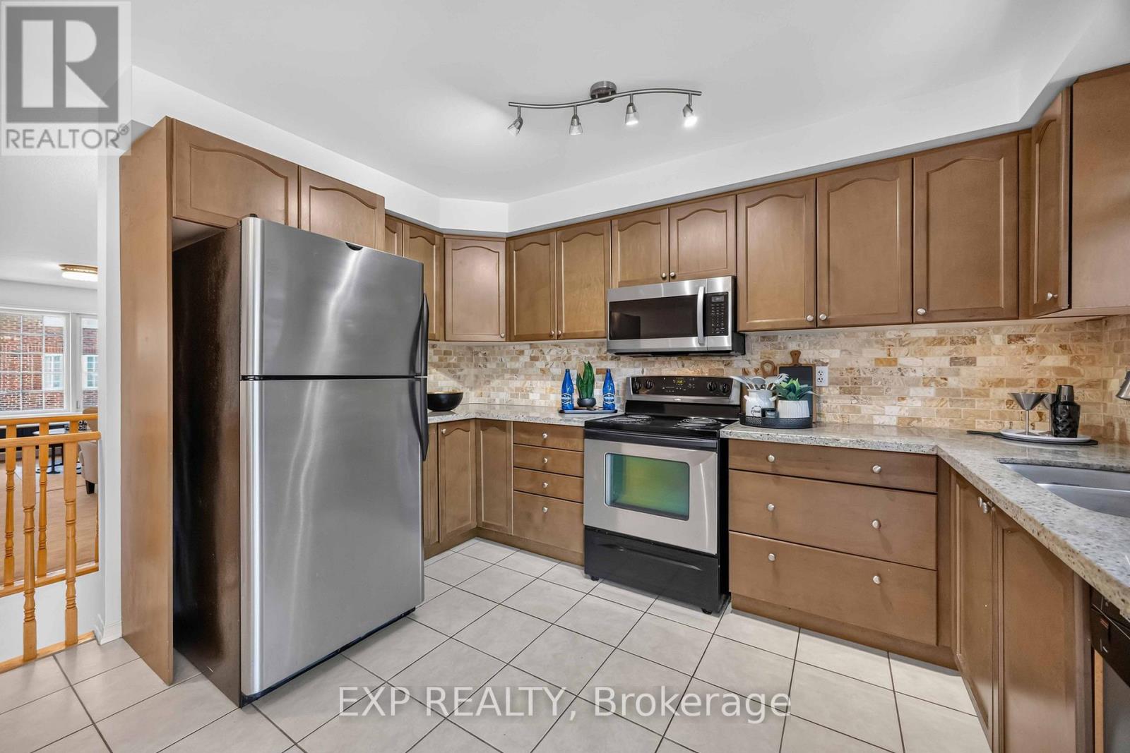 5 Garden Park Lane, Brampton, Ontario  L6X 0H1 - Photo 16 - W13625134