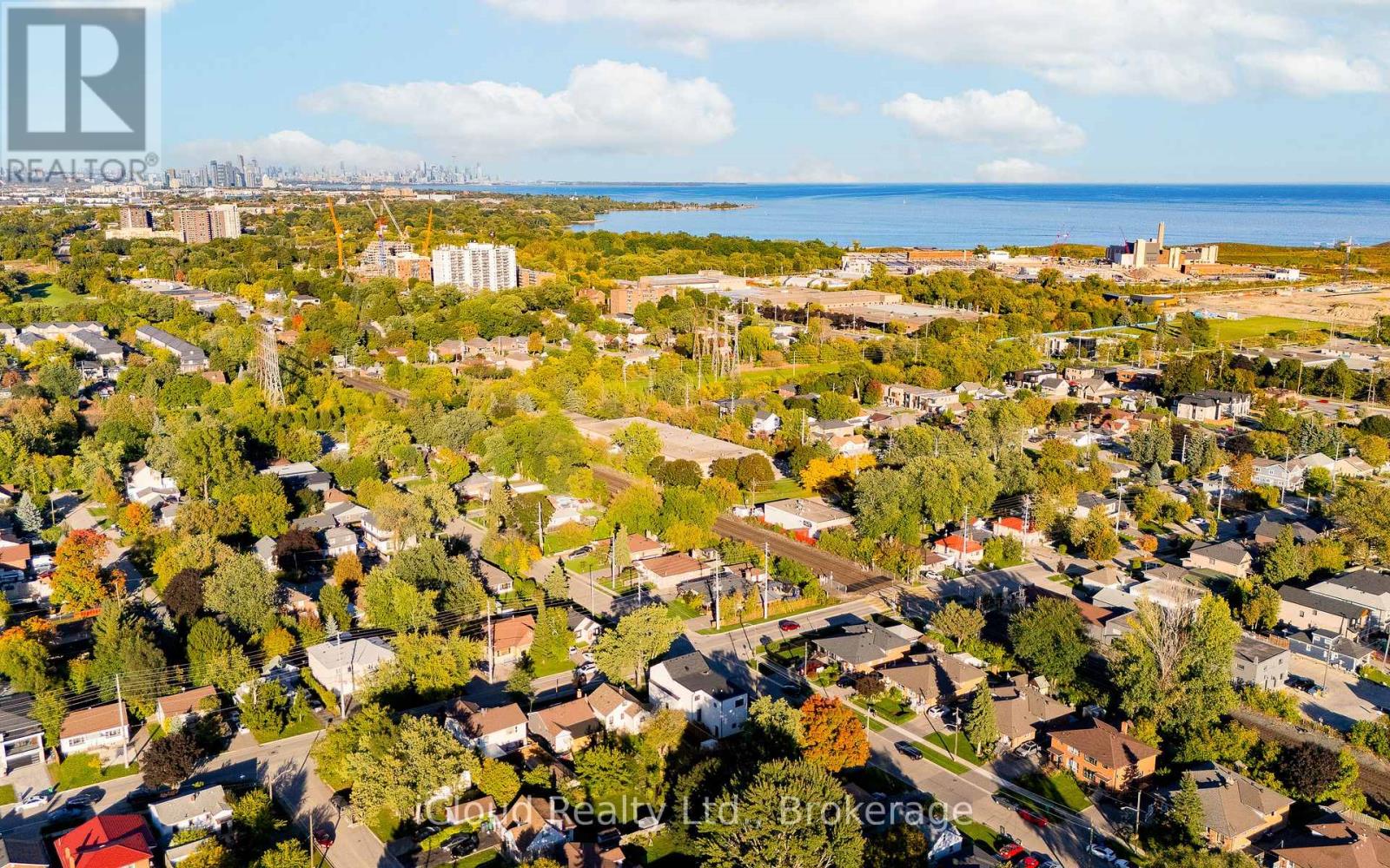 1140 Ogden Avenue, Mississauga, Ontario  L5E 2G9 - Photo 48 - W13625156