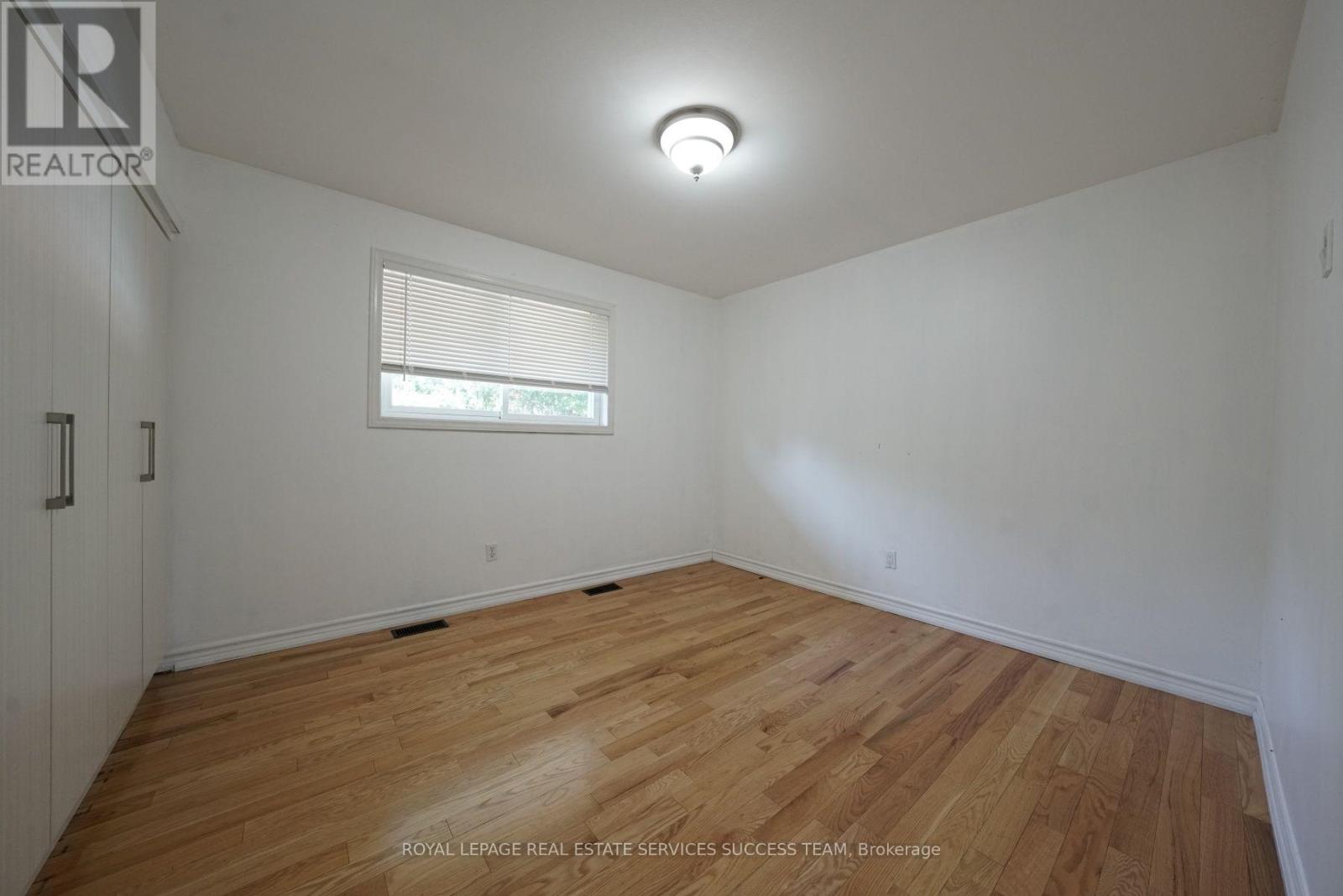 1195 Holton Heights Drive, Oakville, Ontario  L6H 2E6 - Photo 14 - W13625162