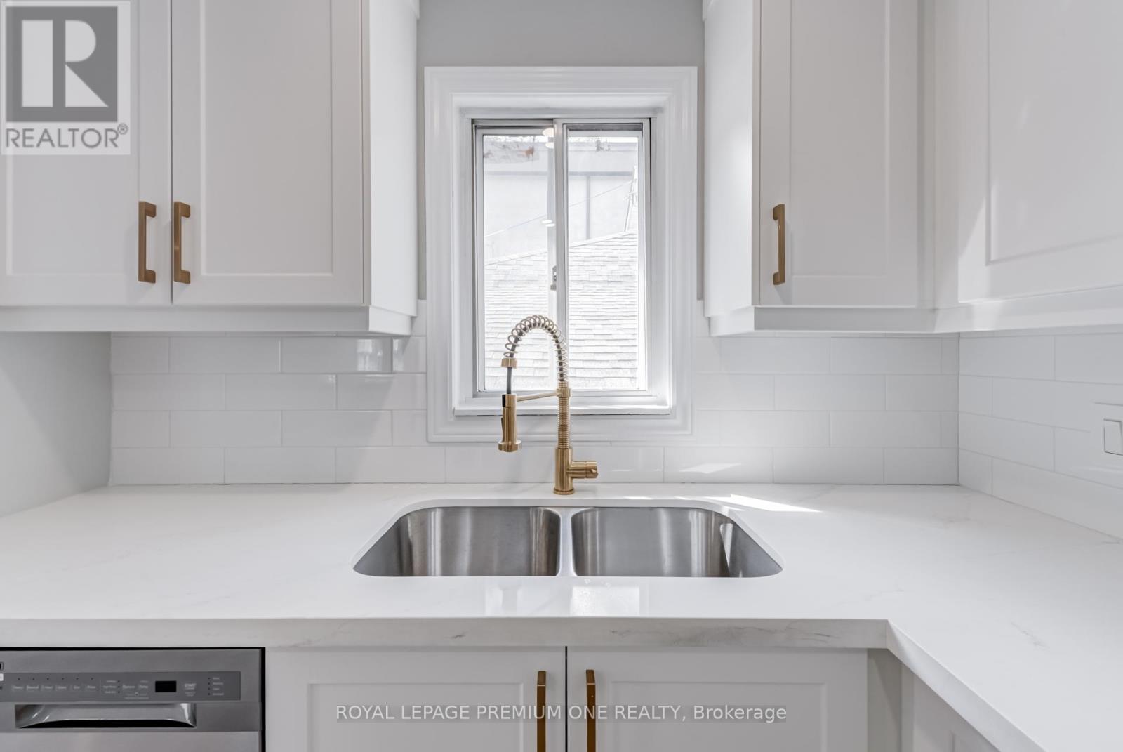 2 - 79 Twenty Fifth Street, Toronto, Ontario M8V 3P7 - Photo 12 - W13625190