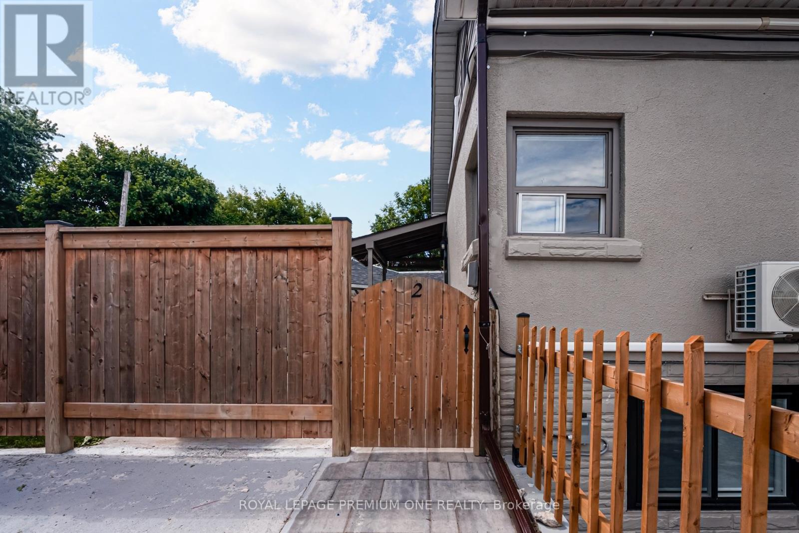 2 - 79 Twenty Fifth Street, Toronto, Ontario M8V 3P7 - Photo 2 - W13625190