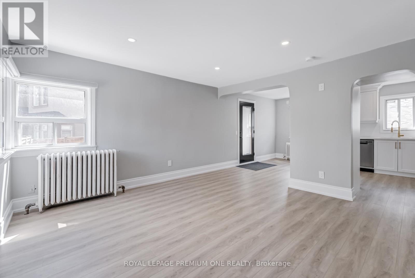 2 - 79 Twenty Fifth Street, Toronto, Ontario M8V 3P7 - Photo 5 - W13625190