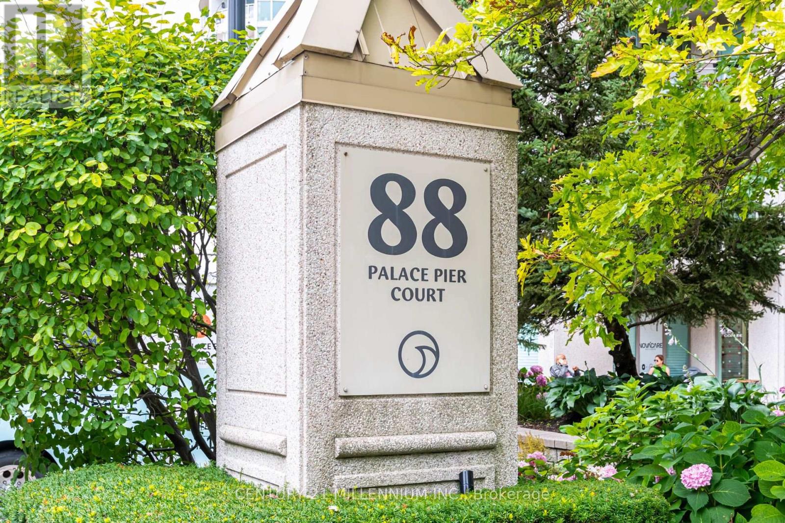 506 - 88 Palace Pier Court, Toronto, Ontario  M8V 4C2 - Photo 2 - W13625232