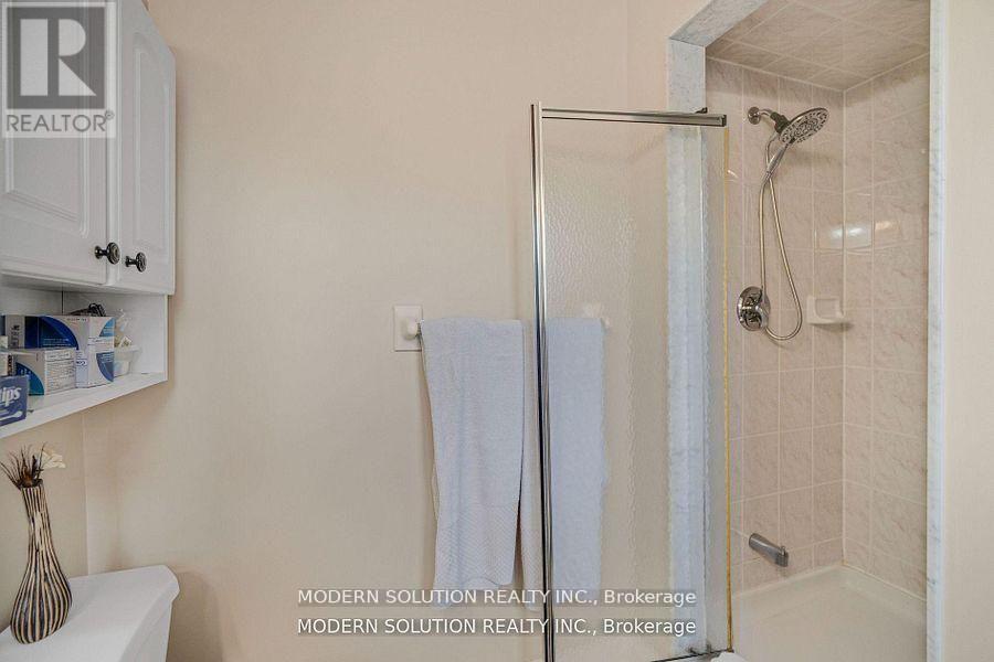 552 Wildgrass Road, Mississauga, Ontario  L5B 4H7 - Photo 27 - W13625286