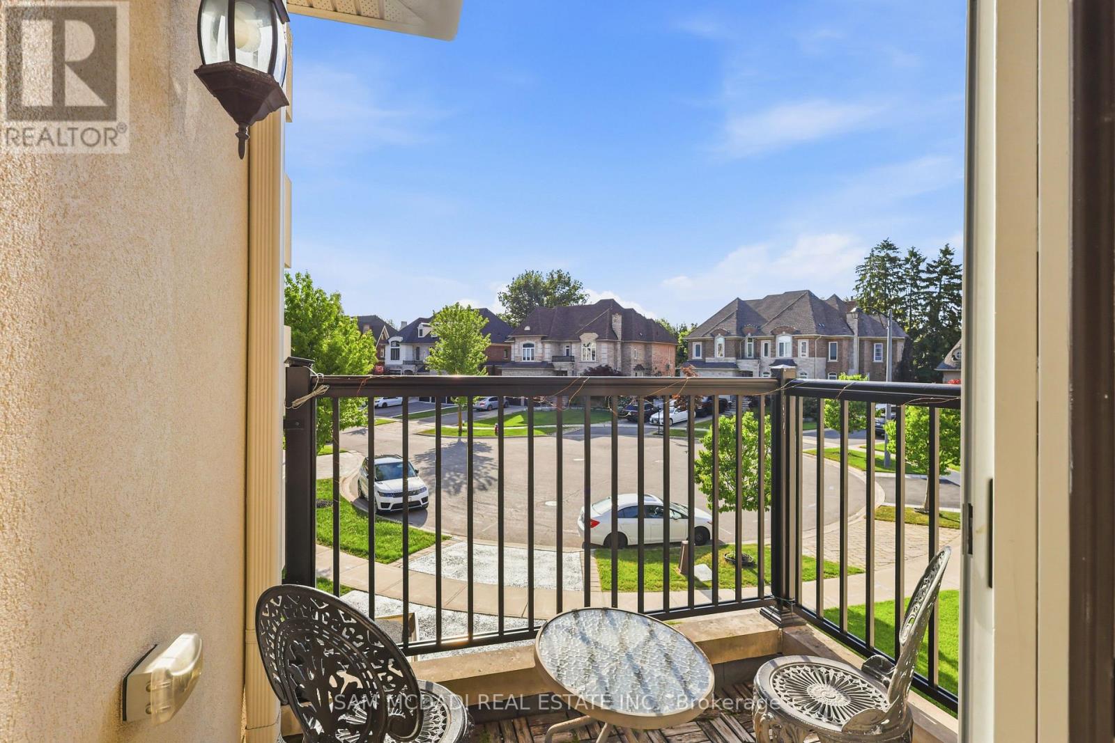 Upper - 962 Fredonia Drive, Mississauga, Ontario  L5C 2W4 - Photo 33 - W13625304