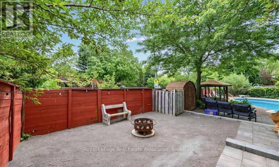 6760 Dolmage Court, Mississauga, Ontario  L5N 4V9 - Photo 25 - W13625346