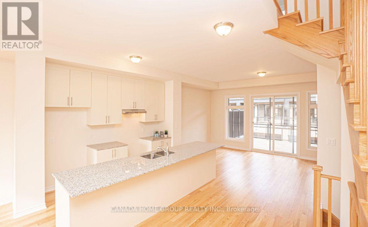 3099 Meadowridge Drive, Oakville, Ontario  L6H 7Z5 - Photo 2 - W13625366