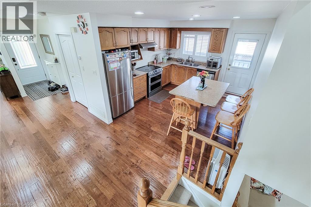 4 Treeview Court, Stoney Creek, Ontario  L8J 3R9 - Photo 11 - 40852582